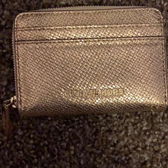 Michael kor card holder - Picture 2 of 3